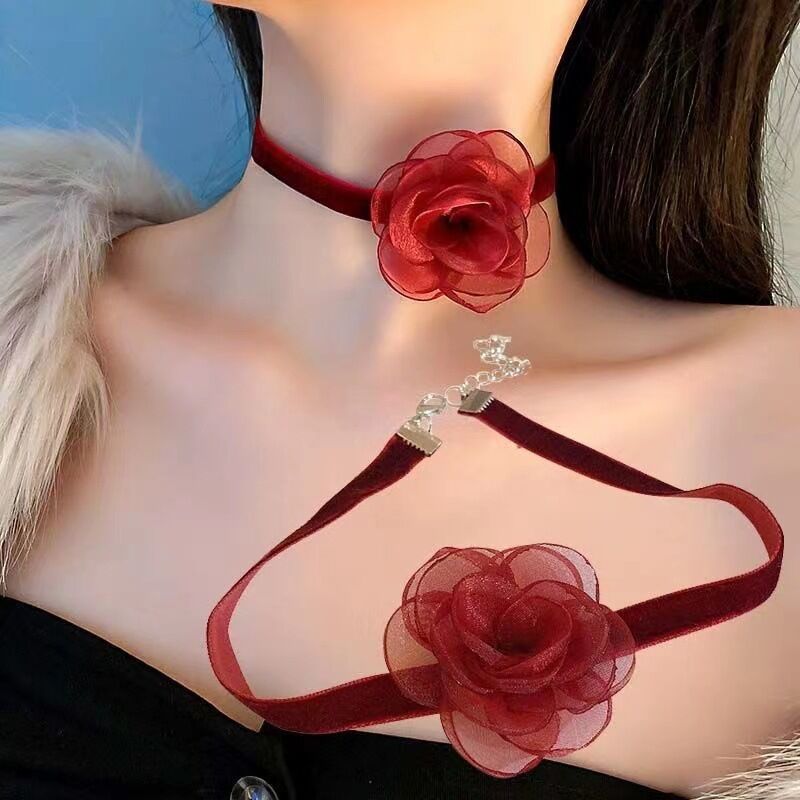 Sweet Floral Lace Embroidered Choker Necklace for Women