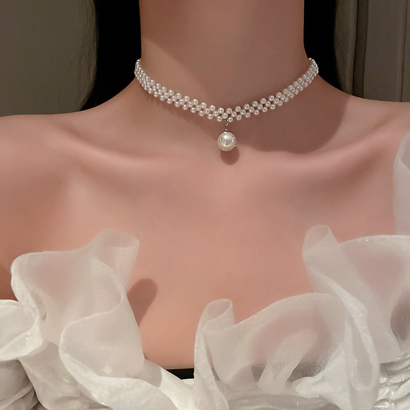 Elegant Women's Pearl Flower Choker Necklace