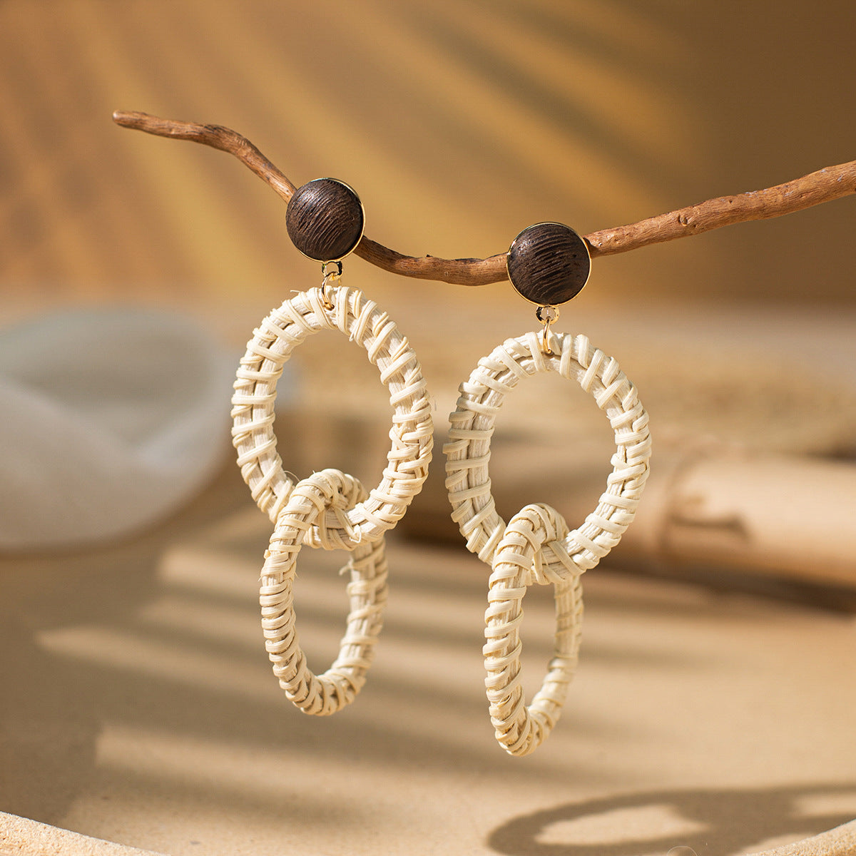 Bohemian Rattan Circle Braid Straw Drop Earrings for Vacation