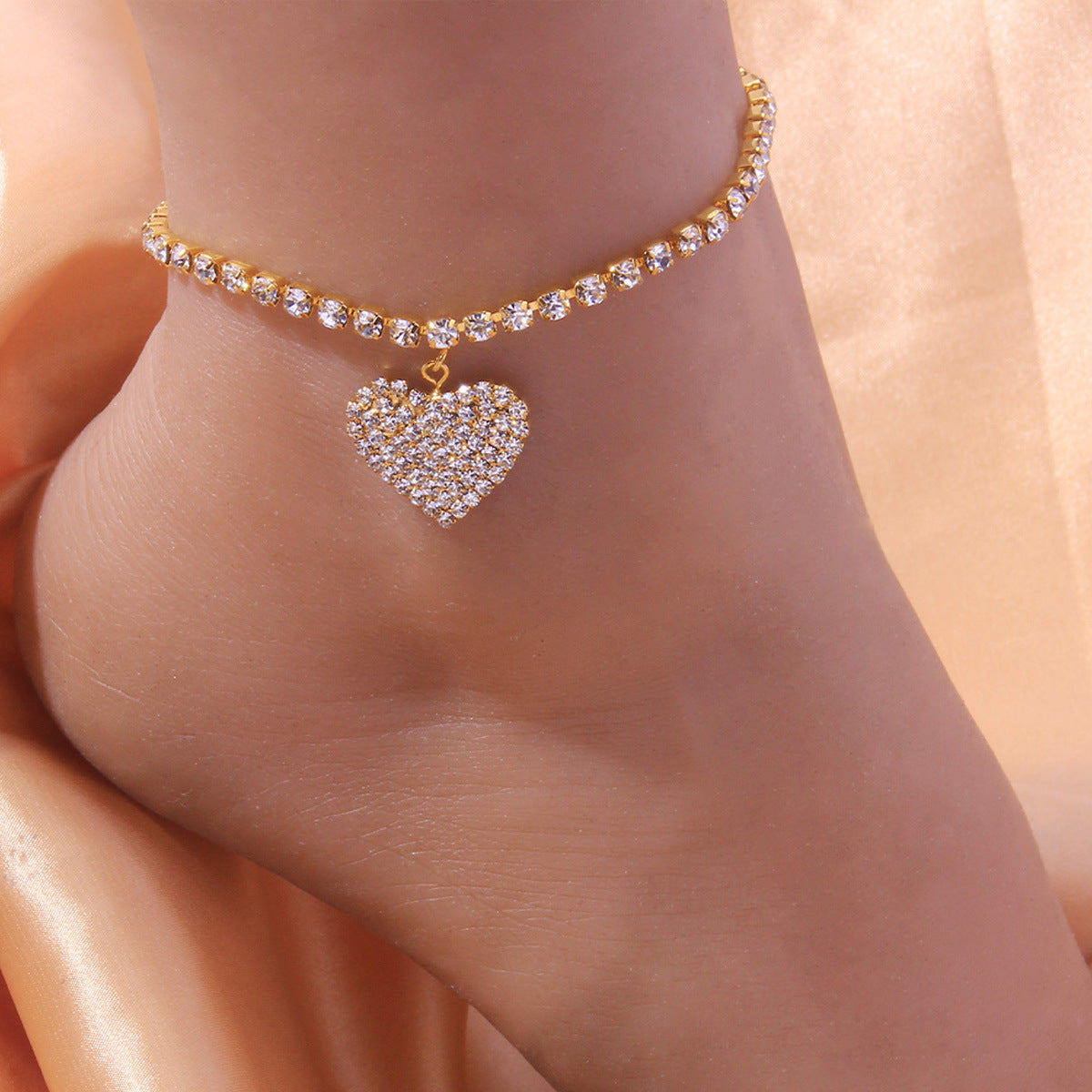 Simple Heart Shape Rhinestone Diamond Anklet - Trendy Beach Jewelry