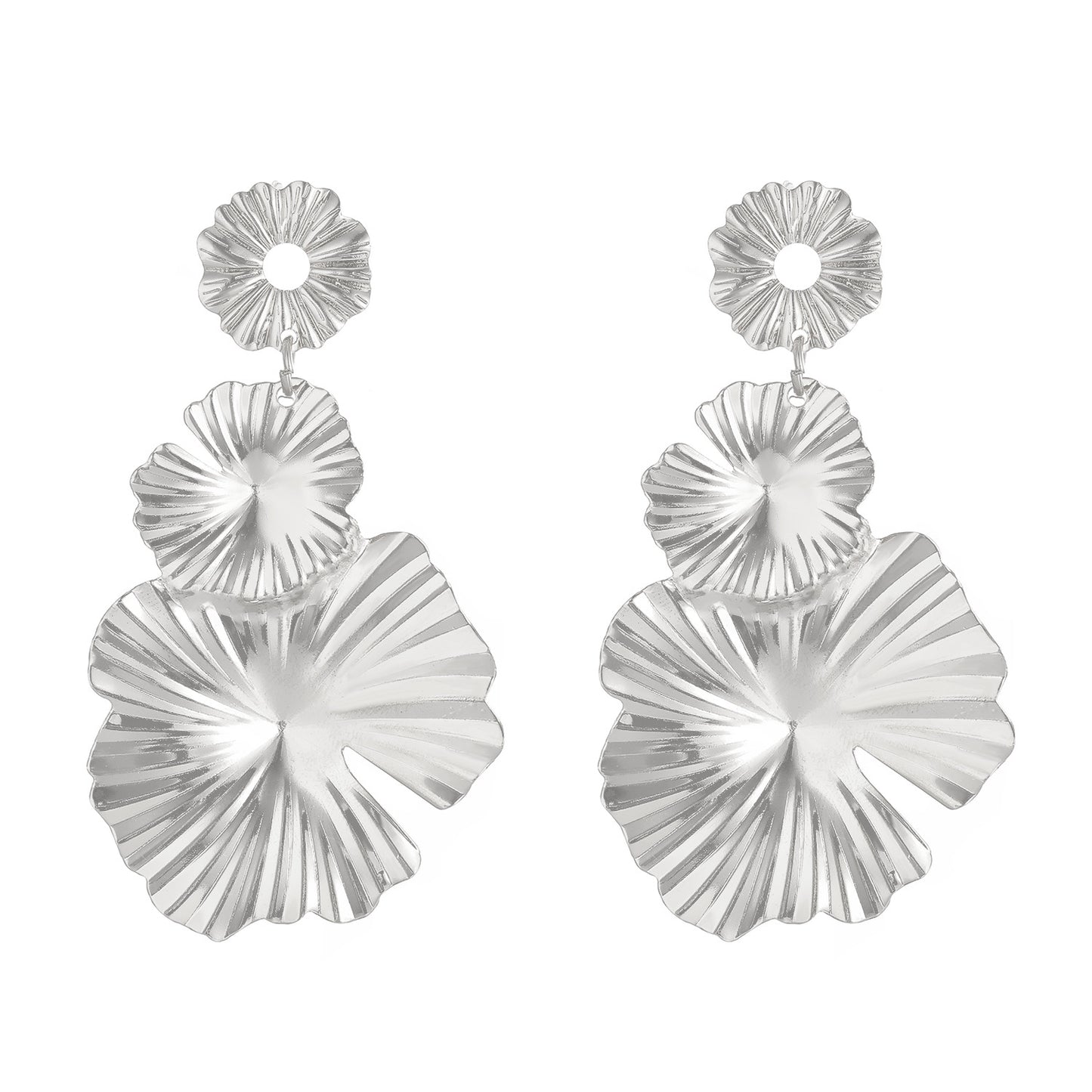 "Elegant Leaf and Flower Design Alloy Drop Earrings - Retro Fashion Statement Jewelry"
