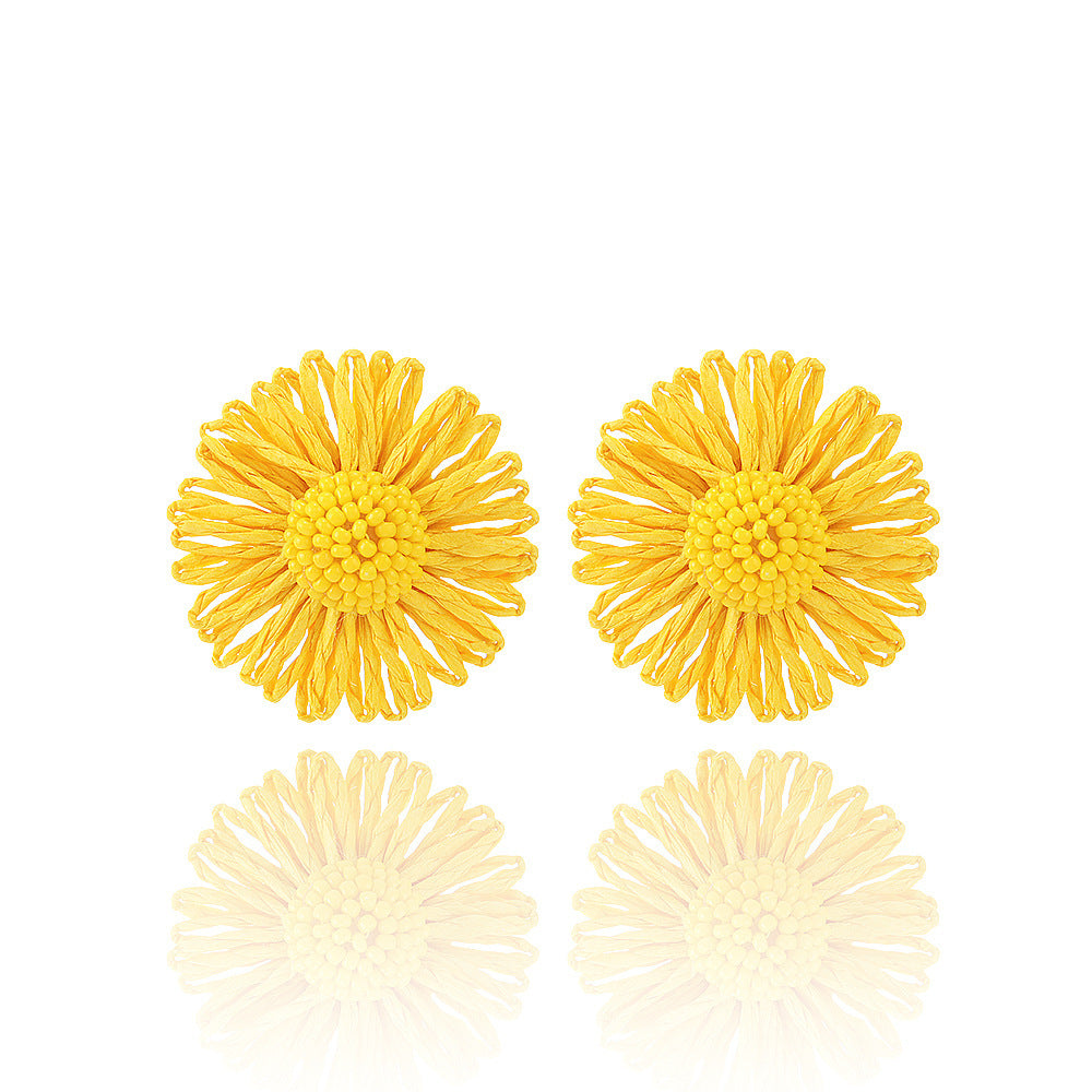 1 Pair Cute Daisy Raffia Flower Drop Earrings for Summer Beach Style