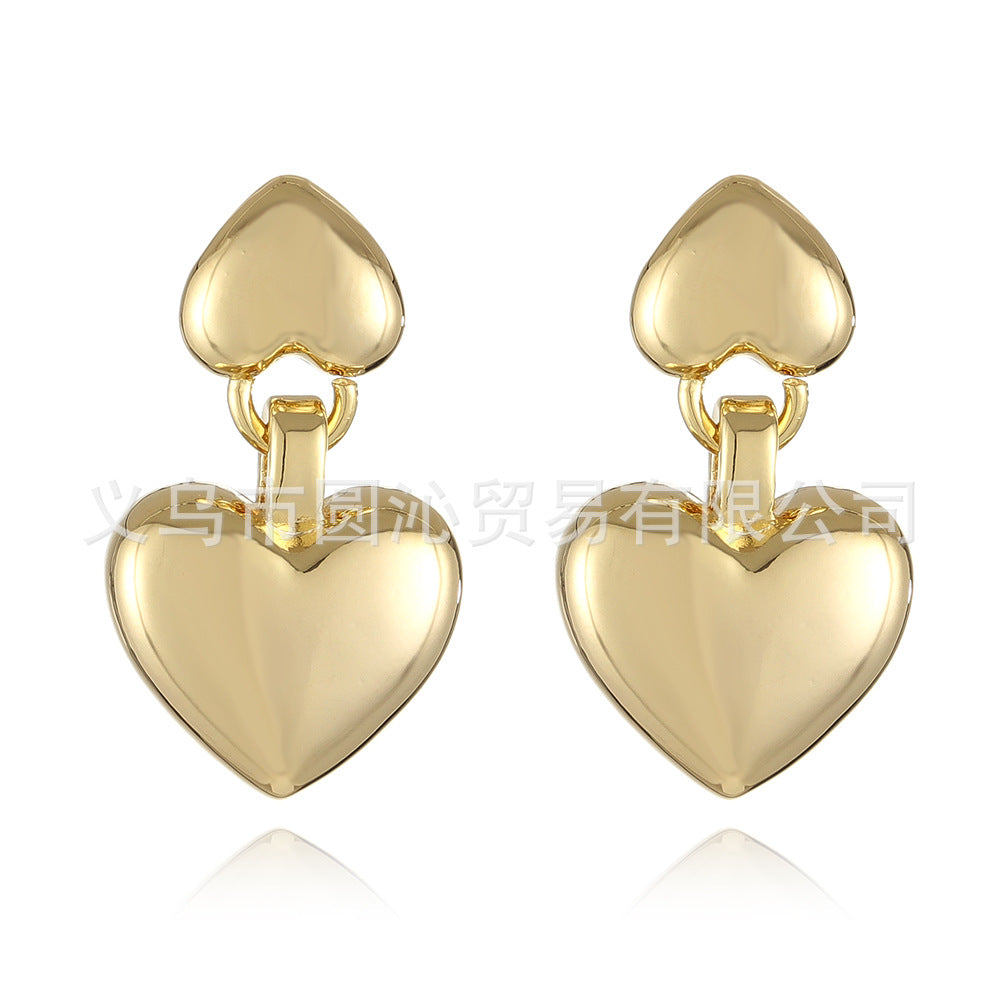 1 Pair Minimalist Heart Shape 24K Gold Plated Copper Stud Earrings