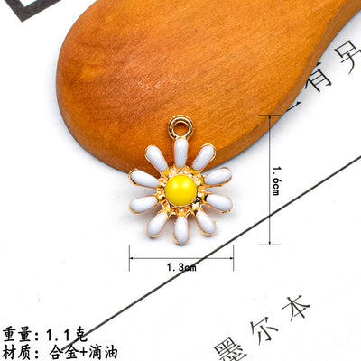 10 Pcs Daisy Alloy Enamel Jewelry Accessories for DIY Bracelets and Earrings