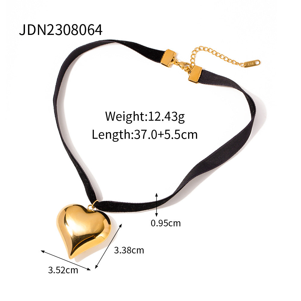 18K Gold Plated Heart Shape Bracelet and Retro Classic Love Necklace Set