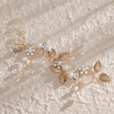 Elegant Vintage Gold Leaf Bridal Hairband with Pearl and Floral Accents