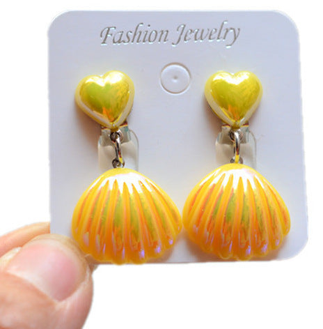 Simple Shell Resin Heart Ear Cuffs for Girls