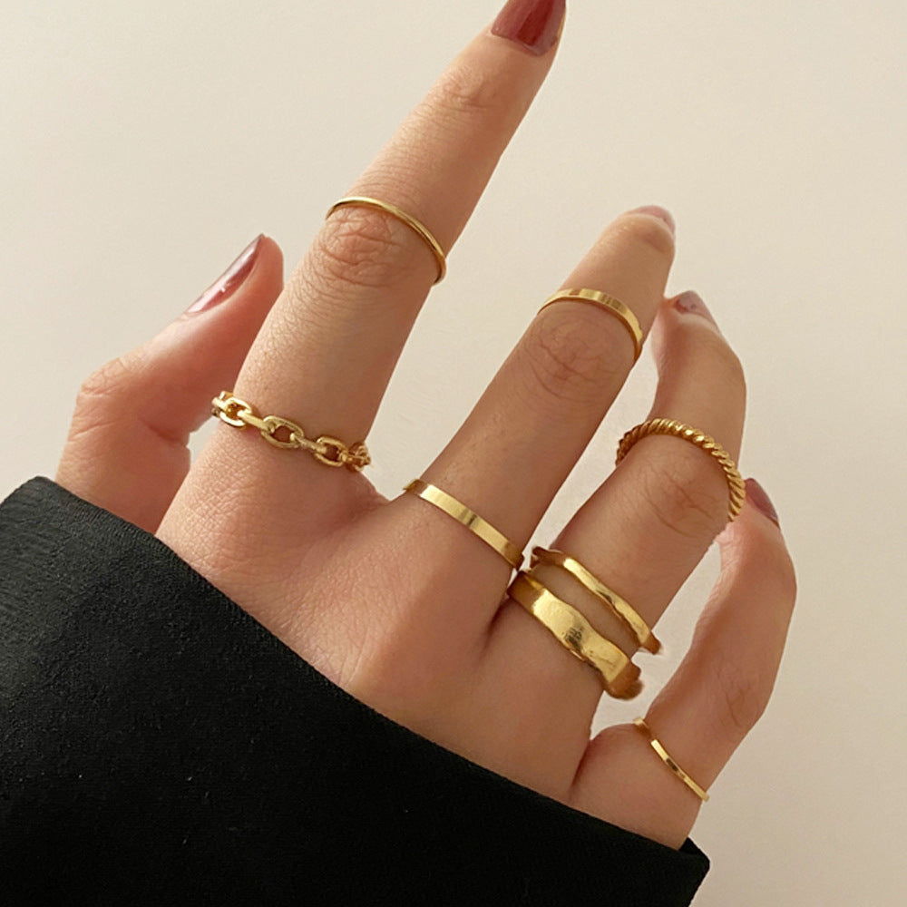 Simple Geometric Twist Chain Alloy Ring Set - 7 Pieces