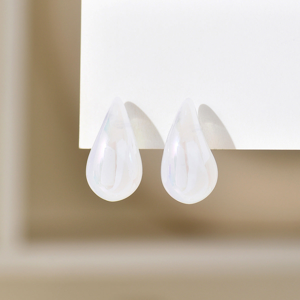 1 Pair Minimalist Water Droplet Acrylic Earrings