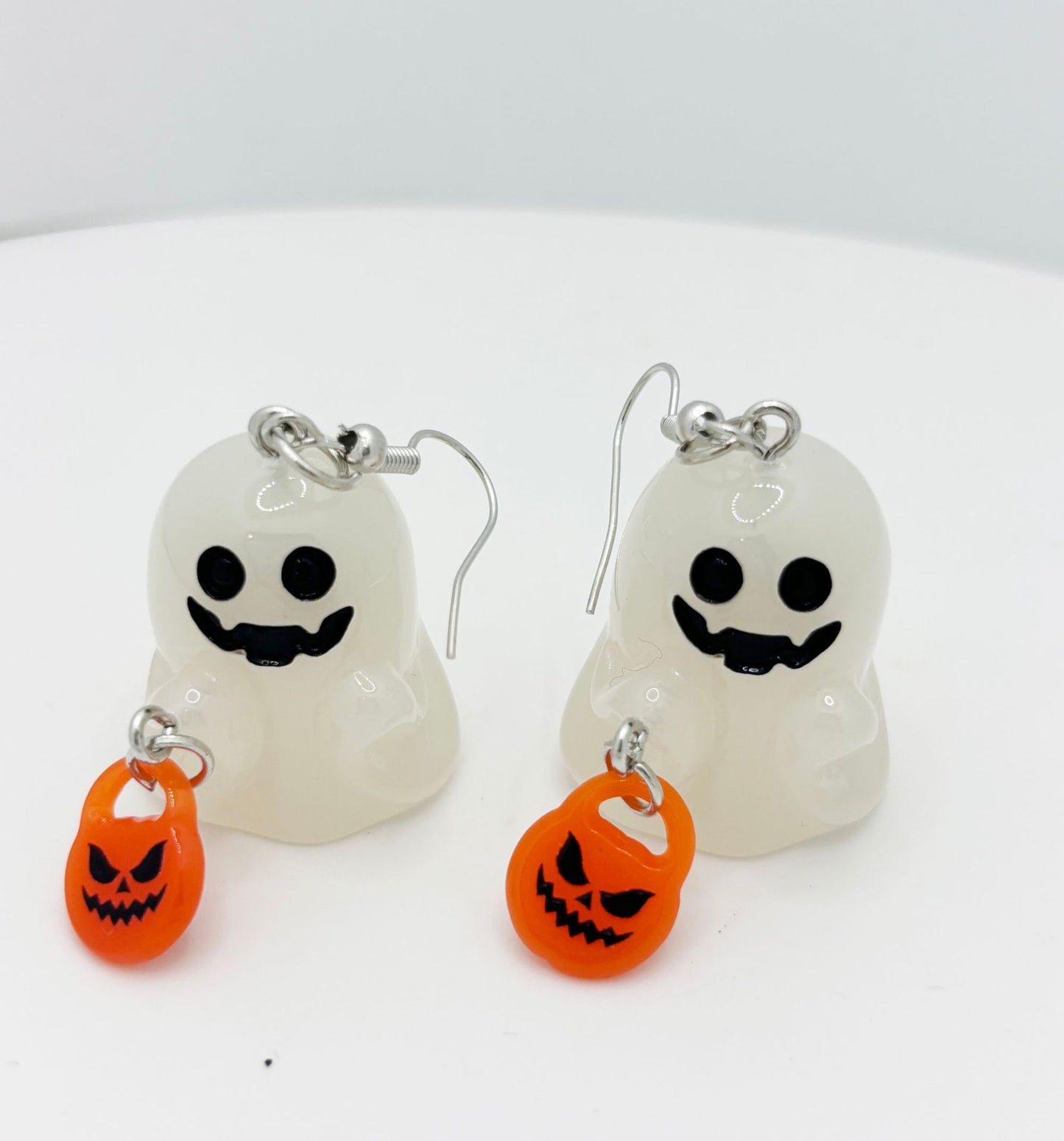 1 Pair Halloween Cartoon Character Glow-in-the-Dark Ghost Pumpkin Resin Drop Earrings