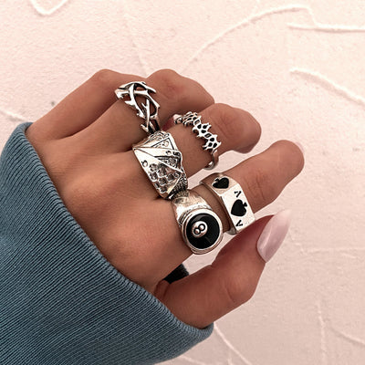 Retro Spades Playing Card Ring Set - Creative Personality Joint Rings, 7-Piece Collection