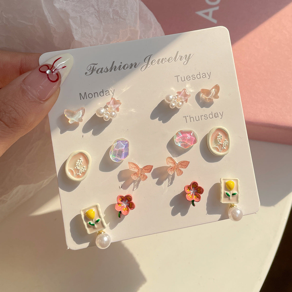 1 Set Enamel Inlay Leaf Insect Flower Pearl Ear Studs - Butterfly Floral Ear Cuff Set for Women