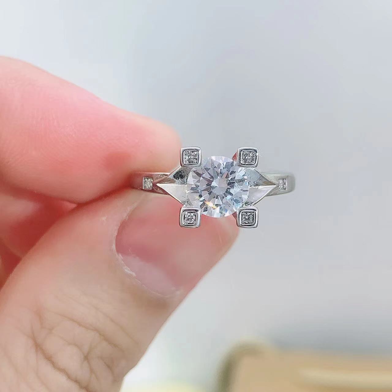 Classic Six Prong Adjustable Imitation Moissanite Copper Ring