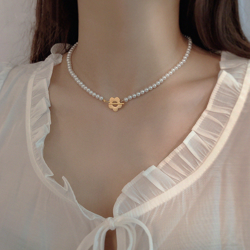 Geometric Shell Pearl Necklace for Women - Minimalist Fashion Clavicle Chain