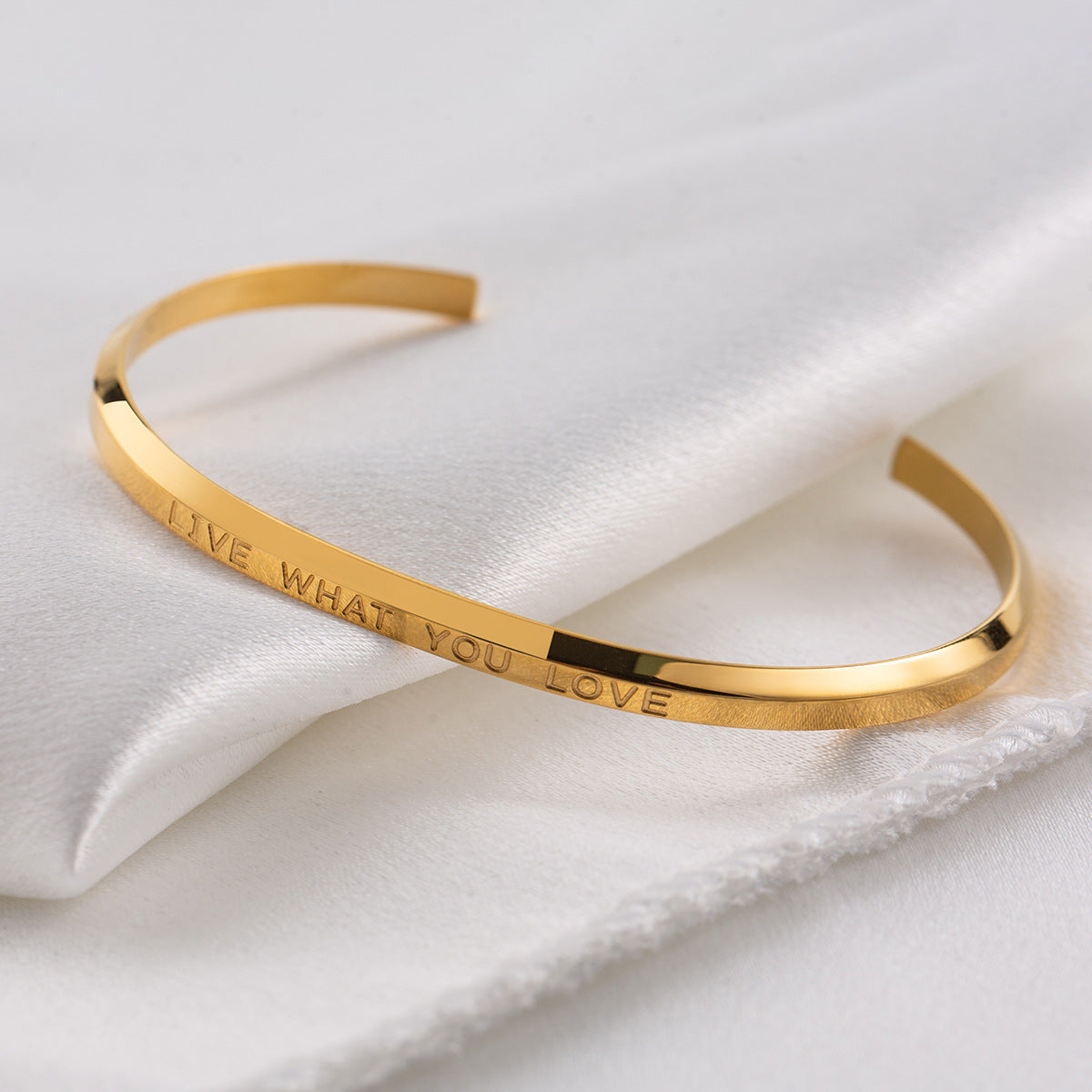 Elegant Geometric 18K Gold Plated Stainless Steel Open Bracelet