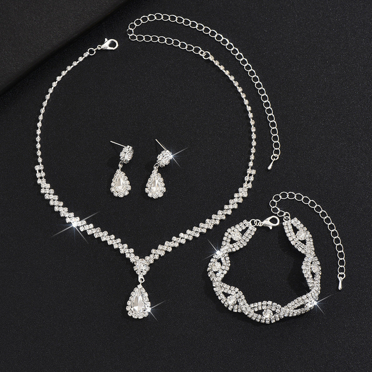 Fashion Rhinestone Jewelry Set: Water Droplets Flower Necklace, Earrings, and Bracelet for Wedding Bridal Accessories