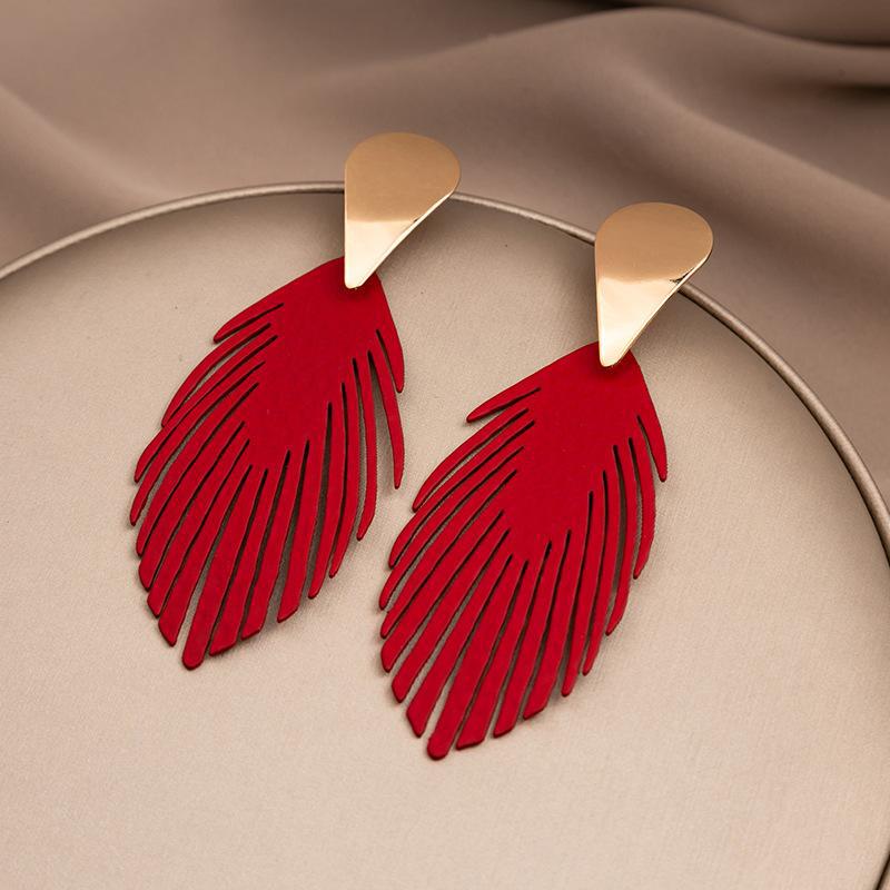 1 Pair Vintage Leaf Plated Women's Drop Earrings