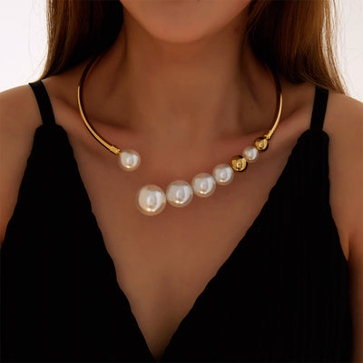 Modern Geometric Metal Pearl Statement Necklace