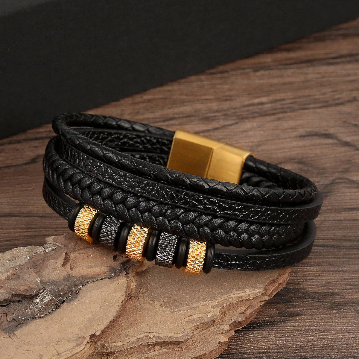 Vintage Style Handmade Men's Leather Bracelet with Electroplated Stainless Steel