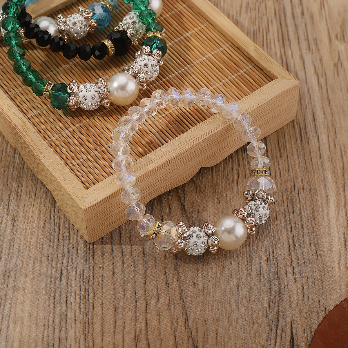 Pastoral Style Pearl and Crystal Beaded Women's Bracelet