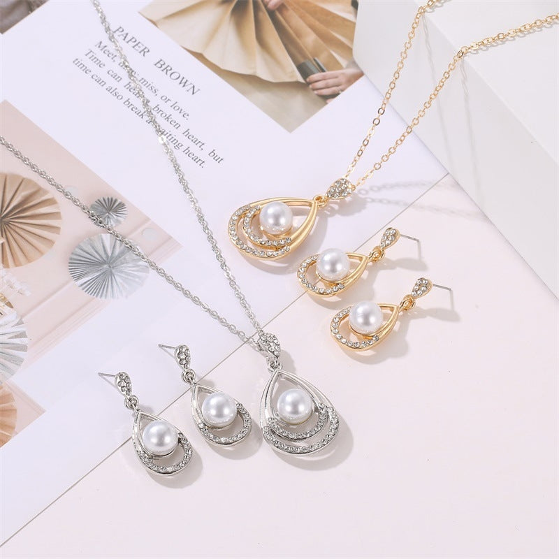 Elegant Pearl Jewelry Set: Droplet Necklace & Earrings for Bridal