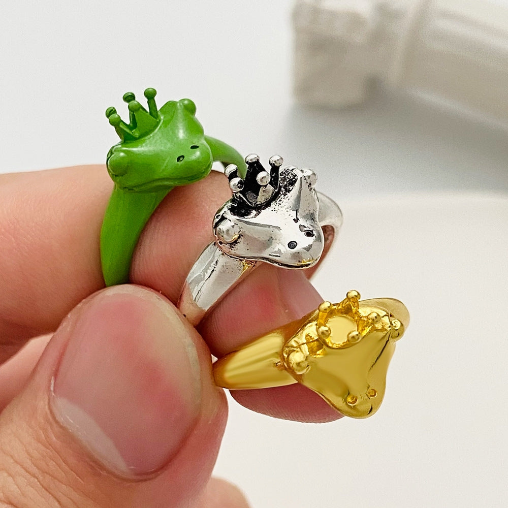 Retro Alloy Crown Frog Ring - Minimalist Cute Design