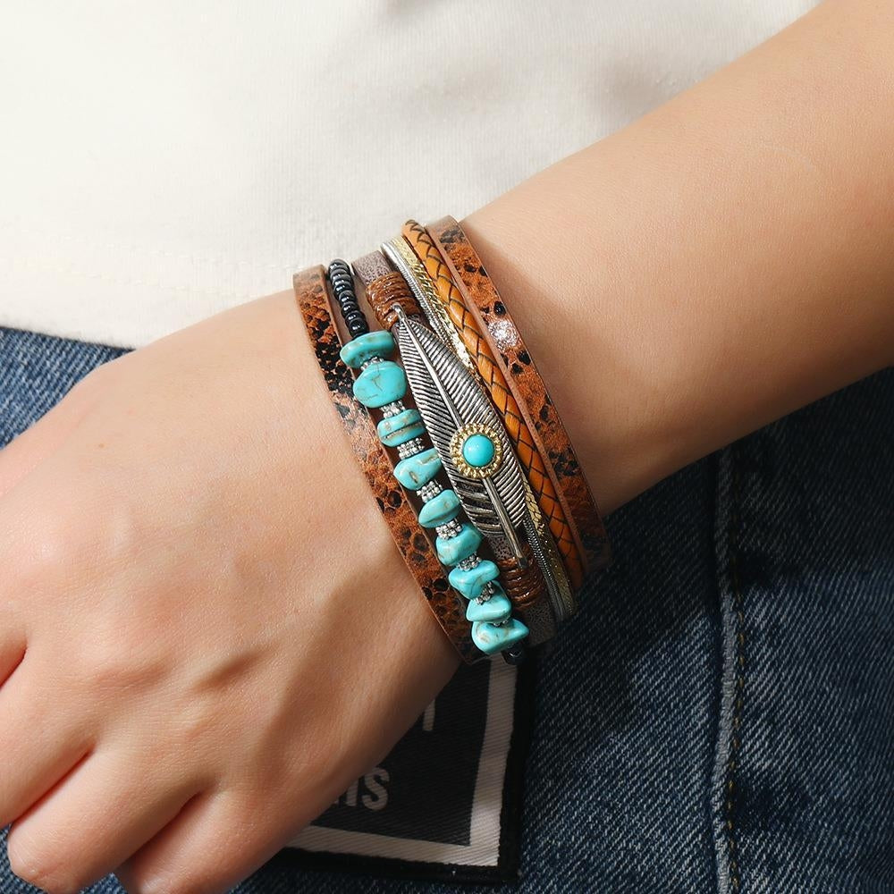 Retro Multi-Layer Turquoise Feather and Leopard Print PU Leather Bracelet Set