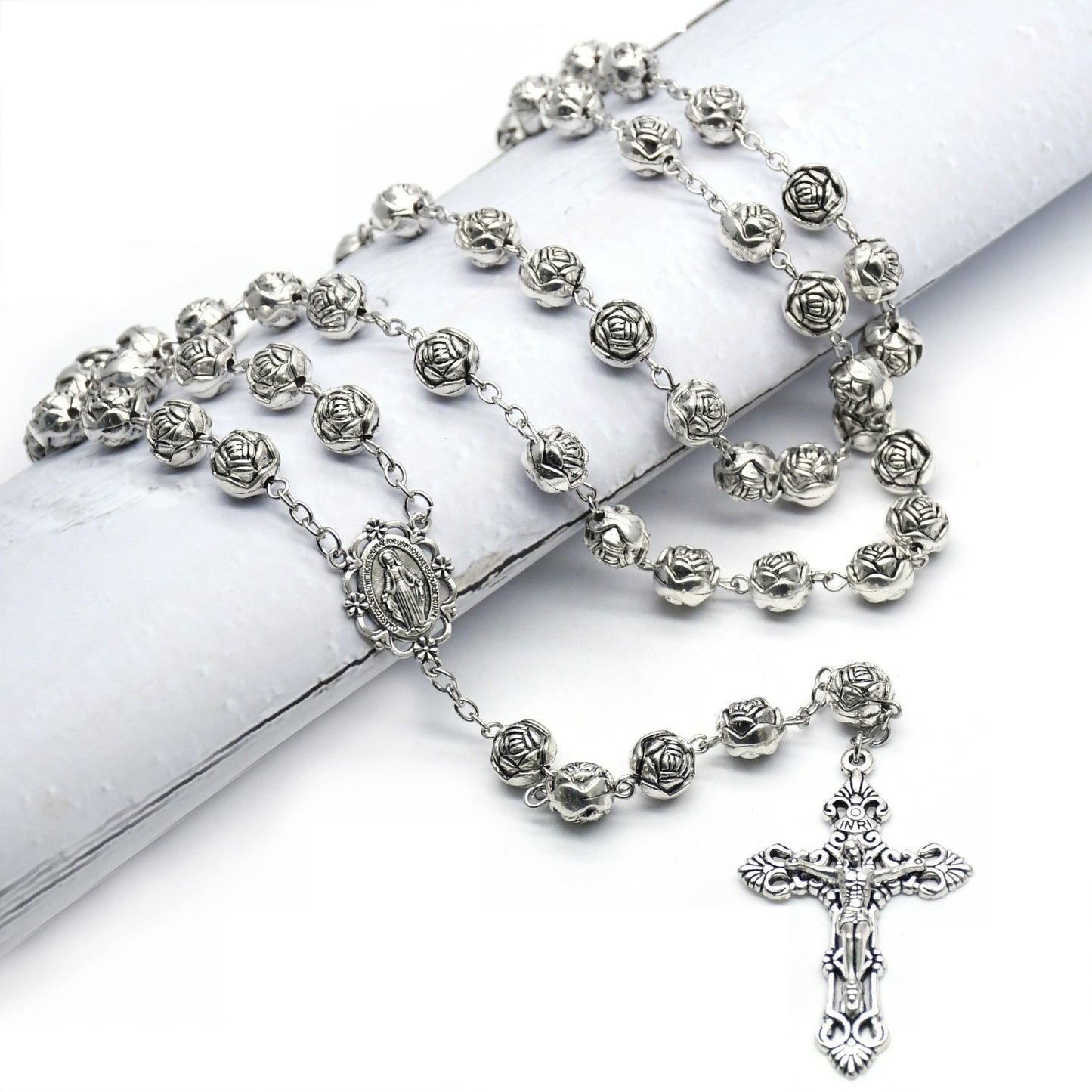 Retro Cross Alloy Rosary Pendant Necklace with 10mm Rose Beads