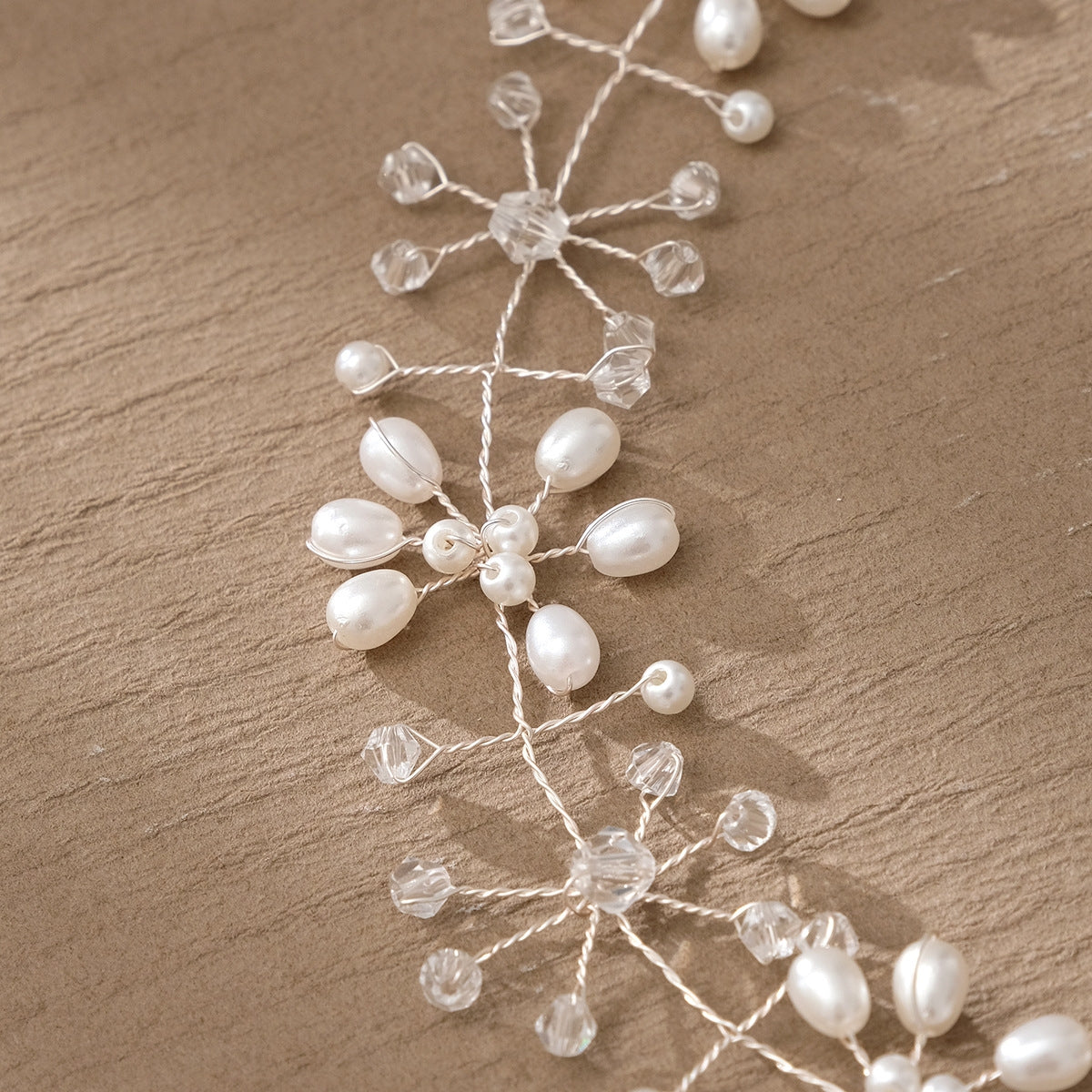 Retro Floral Ceramic Pearl Hair Band for Bridal and Special Occasions