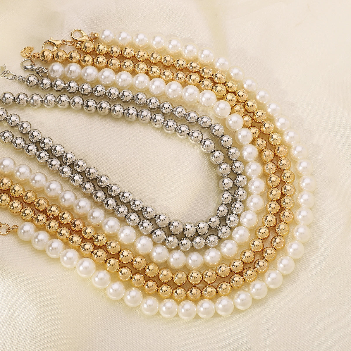 Retro French Style Pearl Imitation Pearl Wholesale Layered Necklaces