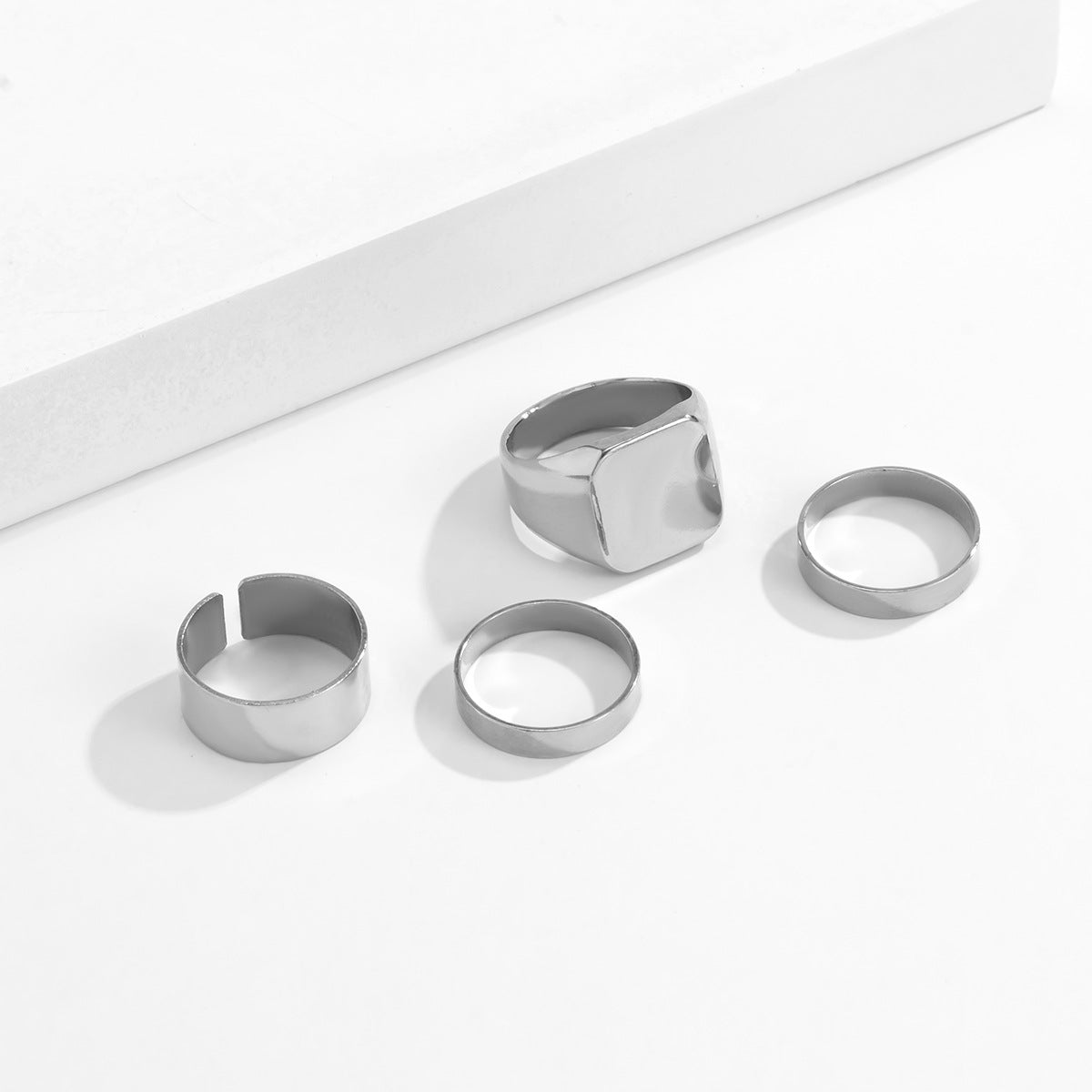 Retro Geometric Square Alloy Rings Set - 4 Pieces Hip Hop Style