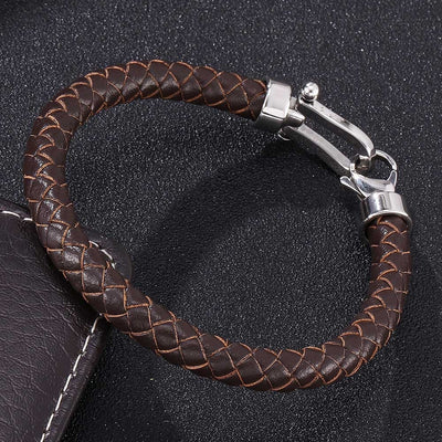 Retro Geometric Stainless Steel Leather Men's Bracelet with Horseshoe Buckle