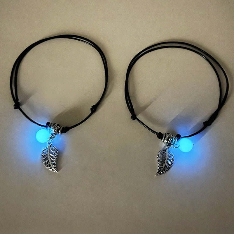 Retro Leaf Glow-in-the-Dark Heart Magnetic Unisex Bracelet