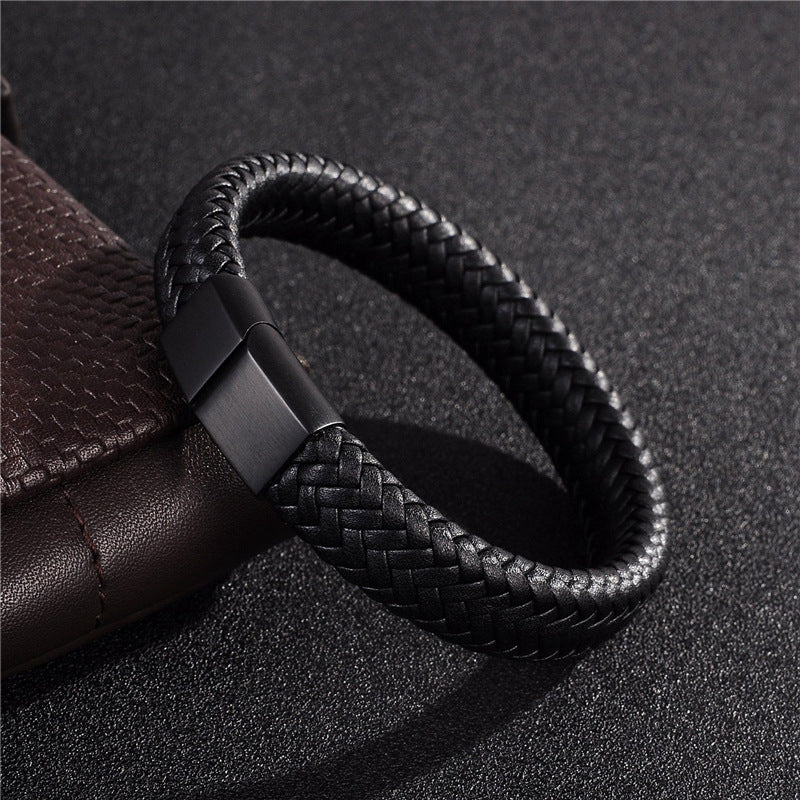 Retro Solid Color Leather Magnetic Clasp Braided Bracelet for Men