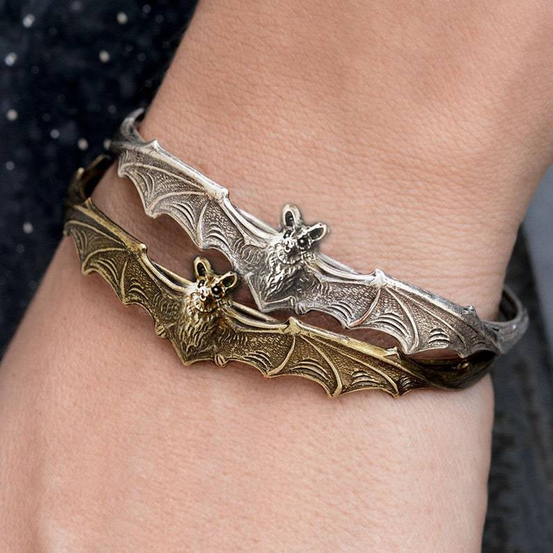 Retro Gold Plated Men's Bangle and Gothic Bat Halloween Bracelet