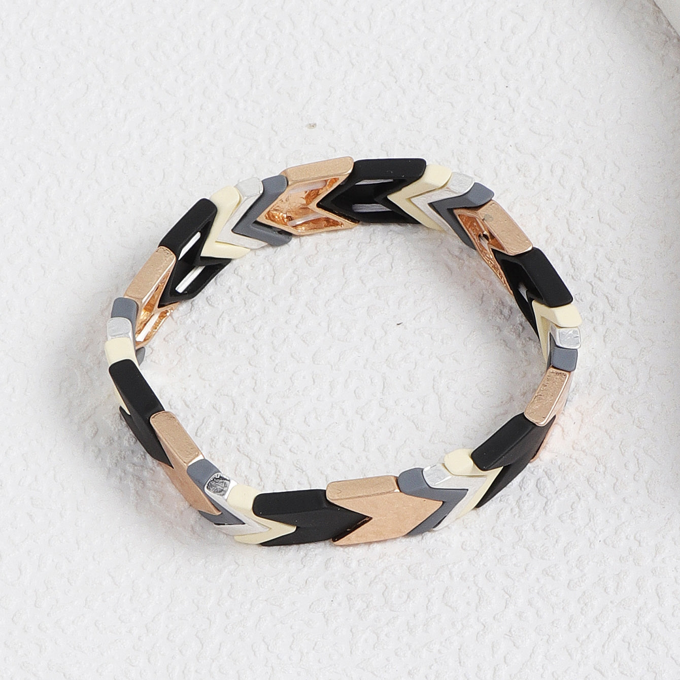 Retro Streetwear Arrow Alloy Unisex Bangle