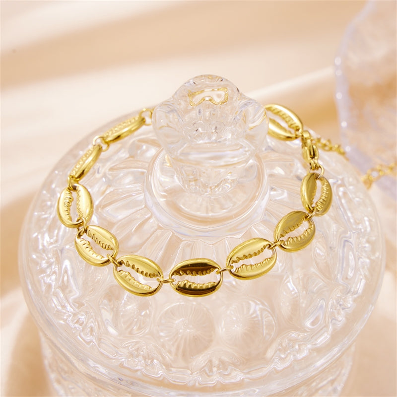 Roman Style 18K Gold Hollow Shell Stainless Steel Bracelet for Women