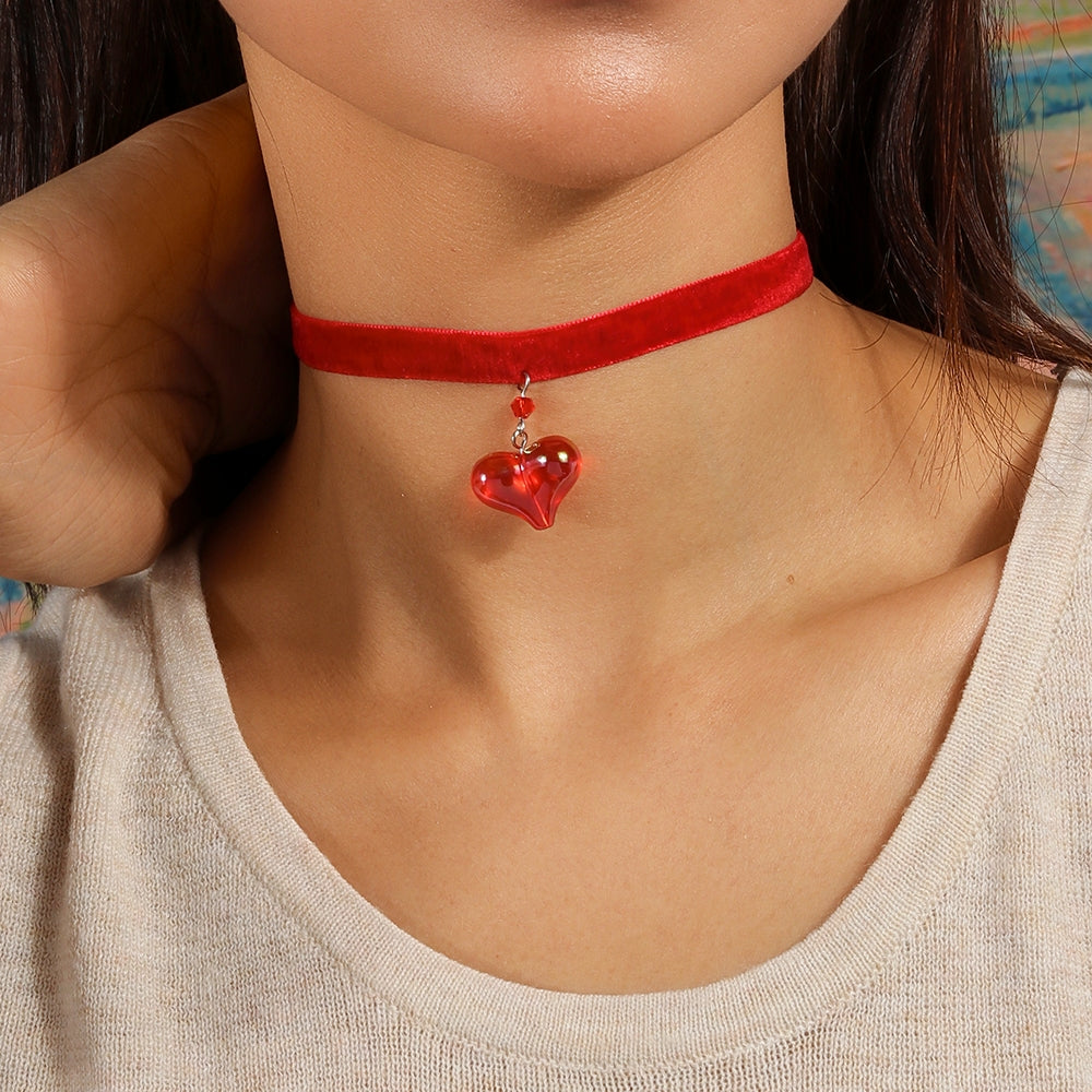 Romantic Velvet Heart Pendant Choker Necklace for Women