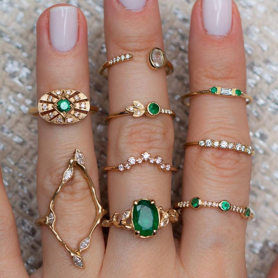 Shiny Irregular Star Alloy Inlay Rhinestone Emerald Women's Ring Set (9 Pieces)