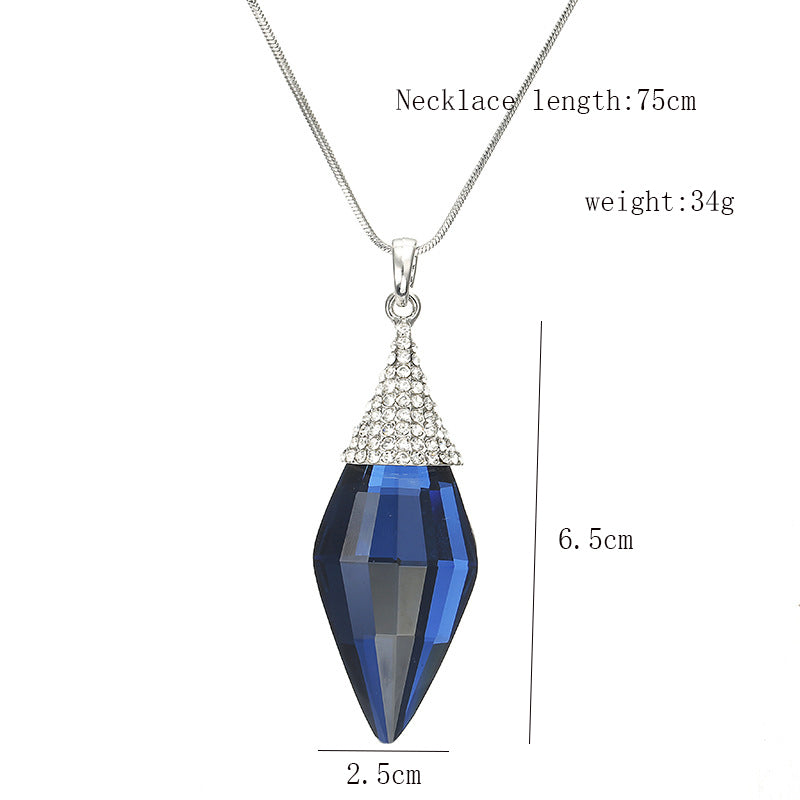 Shiny Rhombus Crystal Pendant Necklace with Copper Alloy Chain