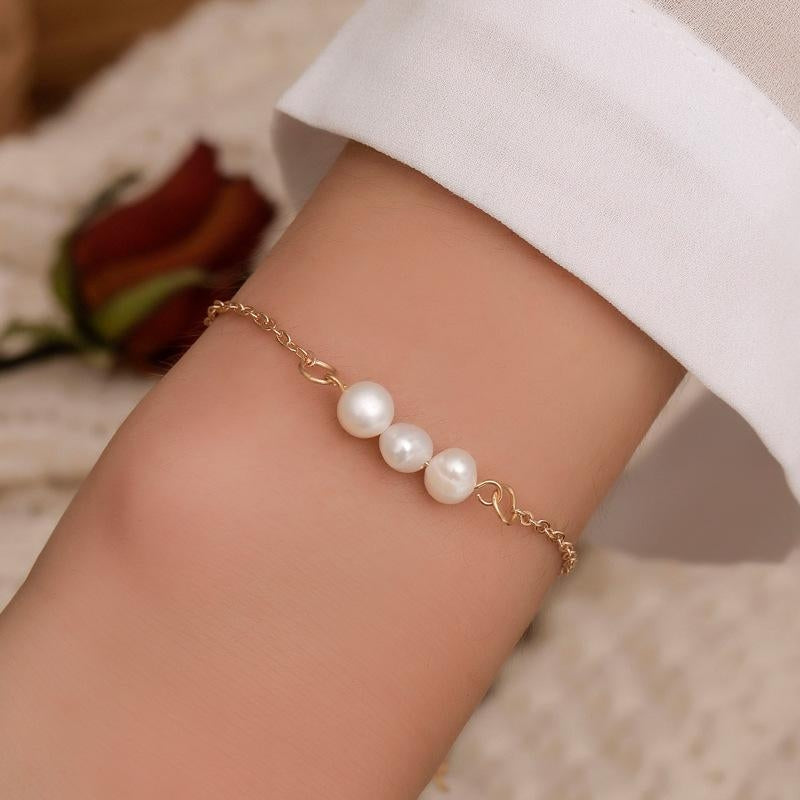 Minimalist Pearl and Alloy Beaded Bracelet - Elegant Freshwater Design