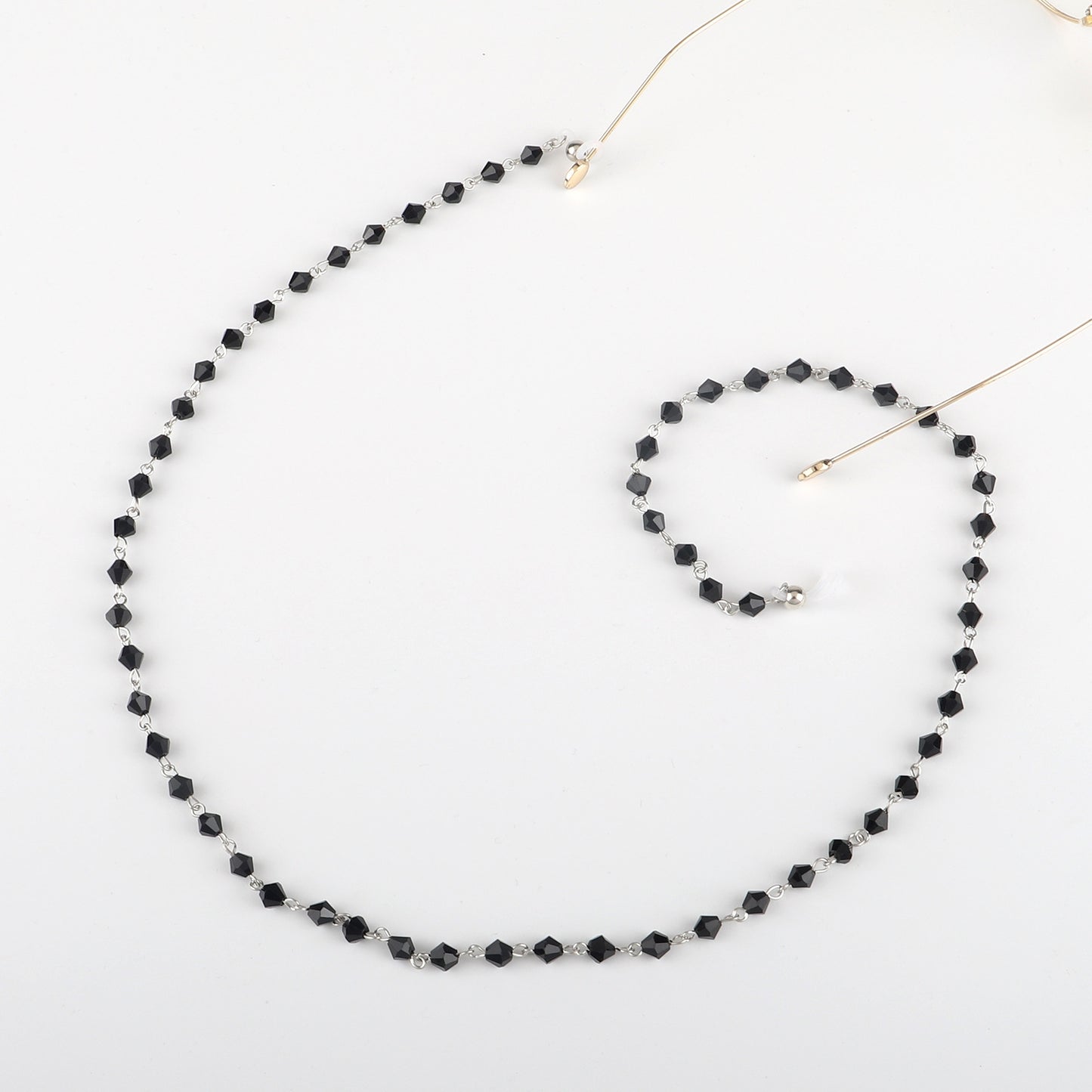 Simple Handmade Black Crystal Glasses Chain