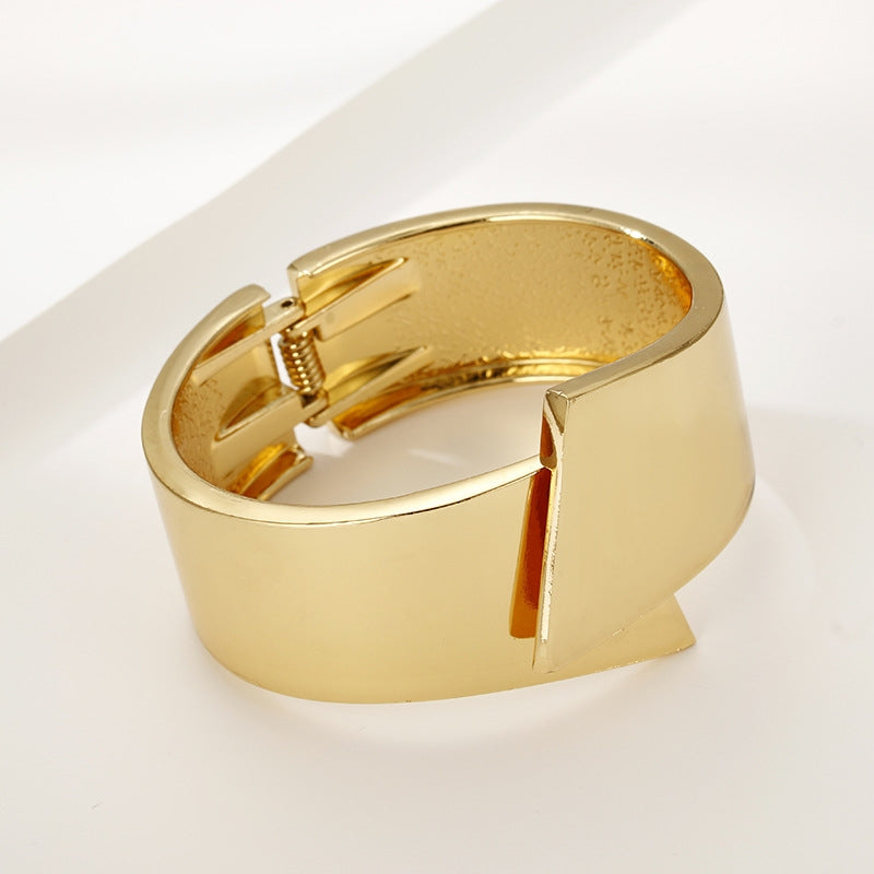 Simple Asymmetrical Alloy Plated Women's Bangle in Gold and Rose Gold