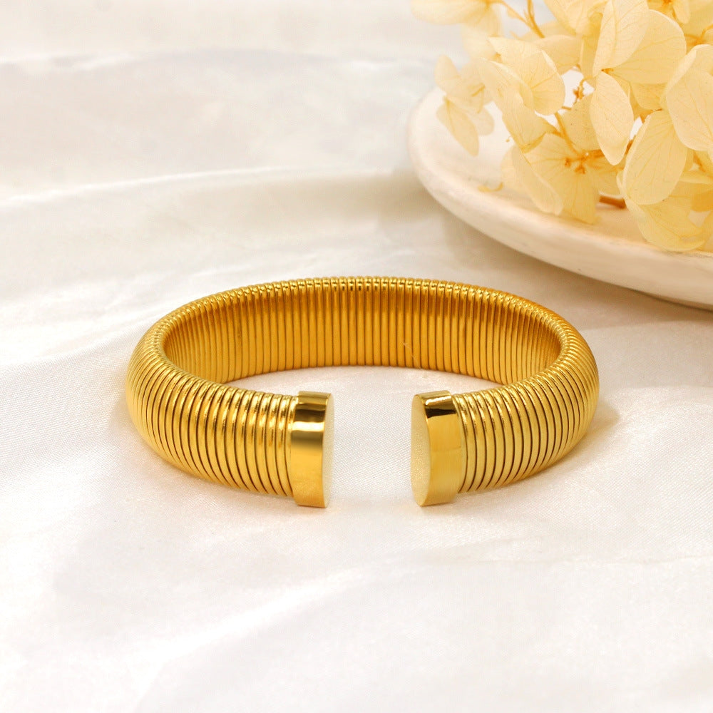 18K Gold Plated Stainless Steel C-Shaped Open Bangle Bracelet for Women