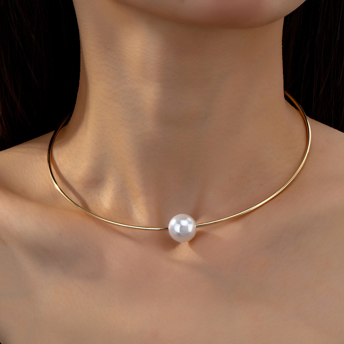 Simple Classic Solid Color Alloy Plastic Pearl Choker Necklace