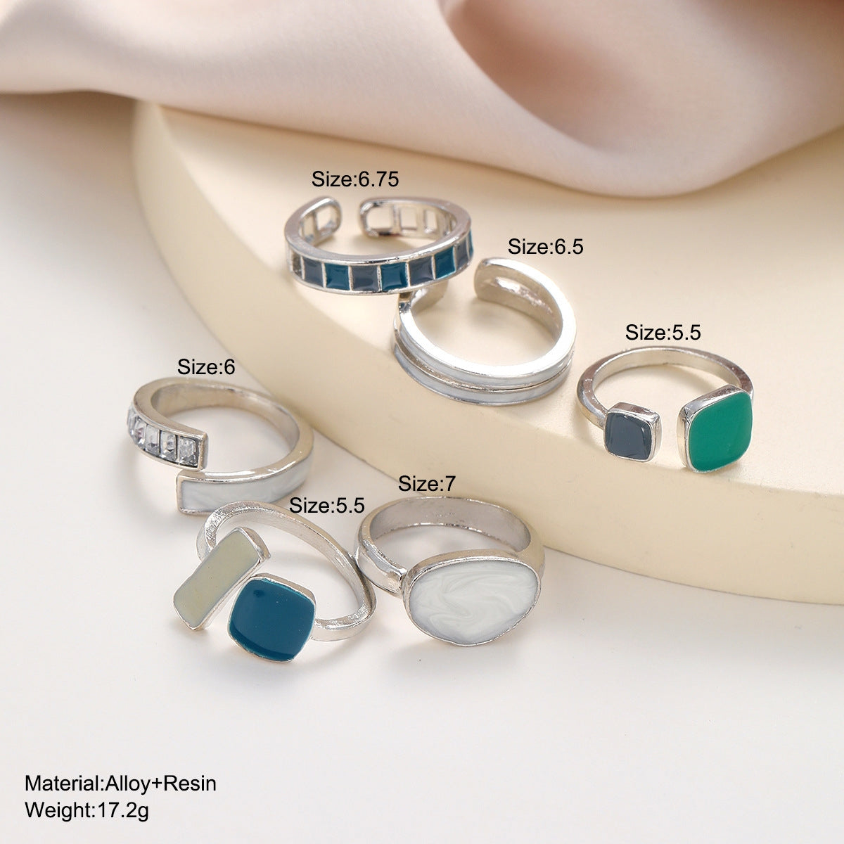 Simple Classic Solid Color Adjustable Emerald Women's Ring