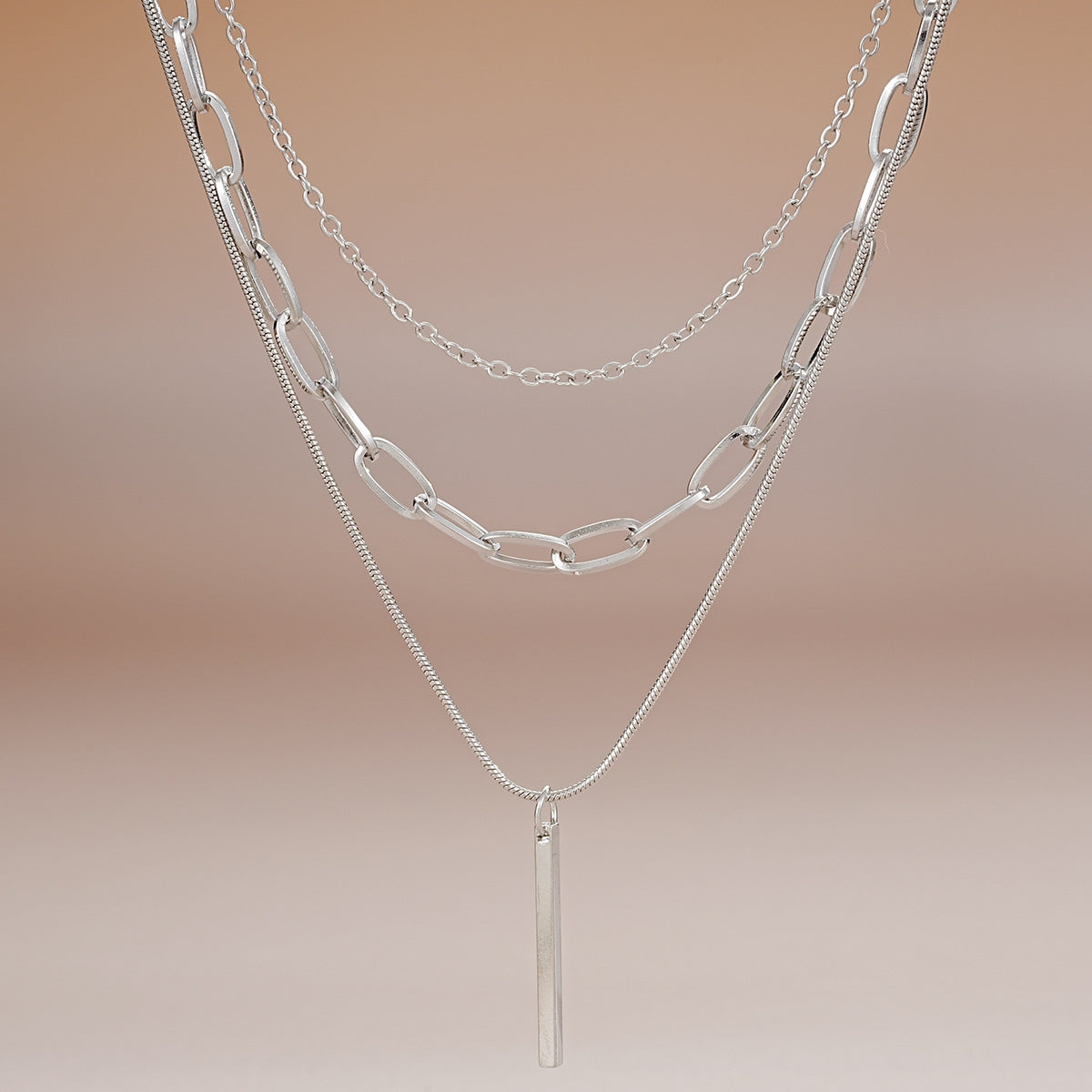 Simple Classic Solid Color Zinc Alloy Layered Pendant Necklace