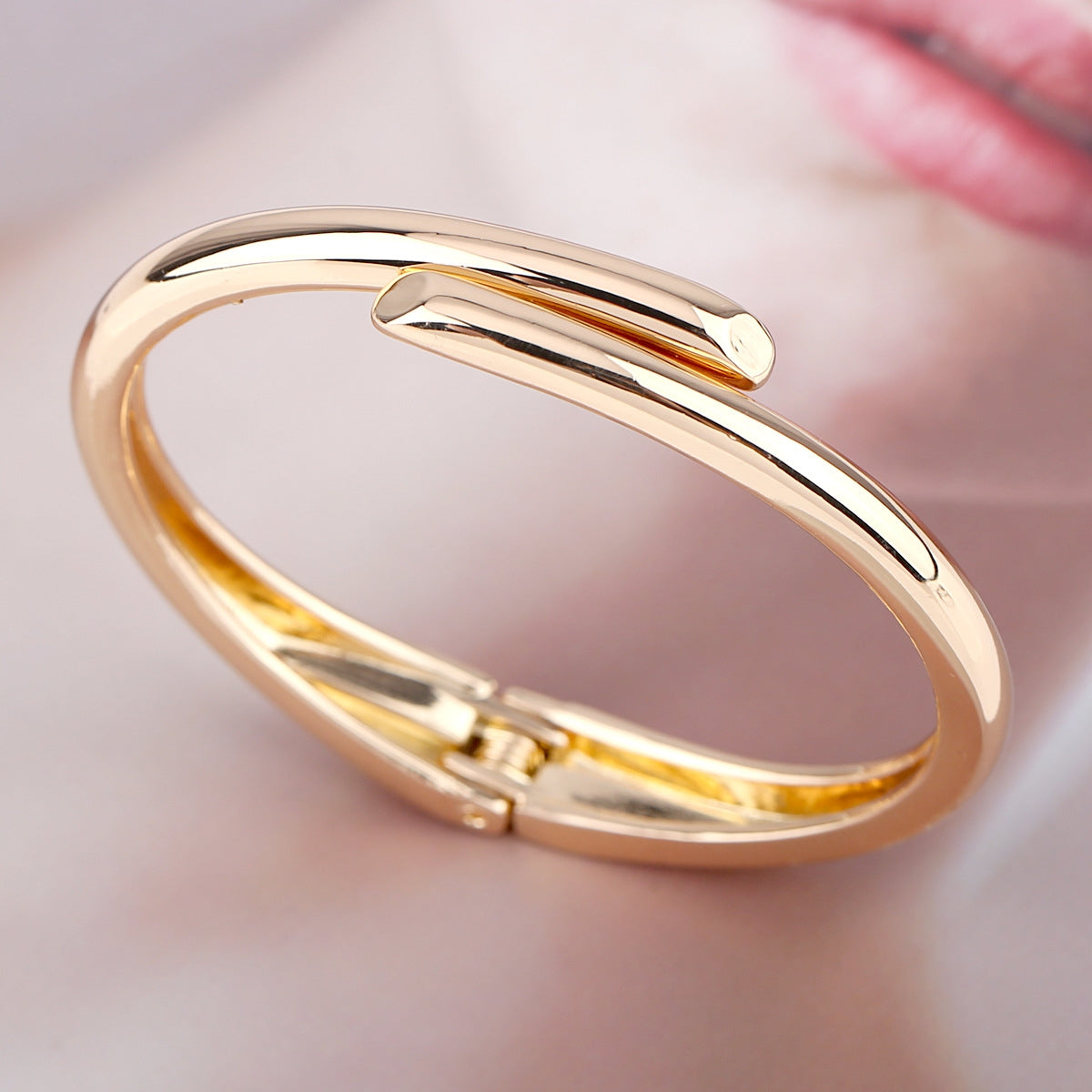 Minimalist Gold Plated Alloy Bangle and Scenery Bracelet Set