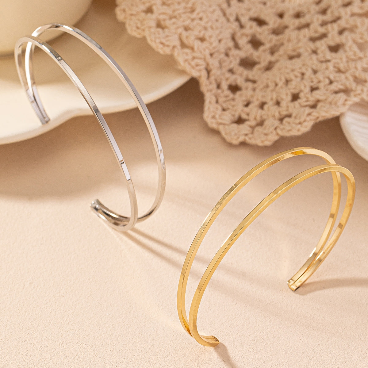 Simple Solid Color Iron Women's Bangle with Double-Layer Open Design