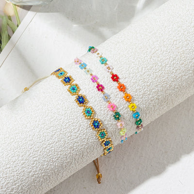 Simple Pastoral Flower Glass Beaded Women's Bracelet